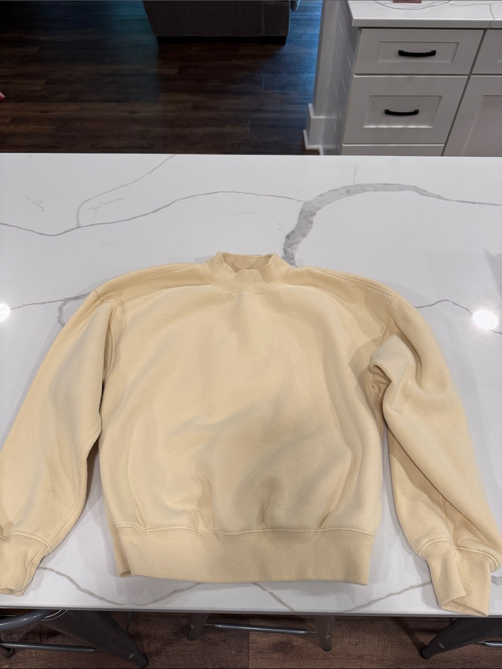 Abercrombie & Fitch Pale Cream mockneck Sweatshirt